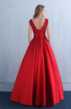 Cargar imagen en el visor de la galería, Vestido Princesa, Cuello redondo,/ Graduación/ Boda / Noche / Evening Princess dress, round neck with lace /Brodesmaid