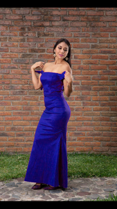 Vestido largo recto hombros caídos offshoulders