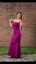 Cargar imagen en el visor de la galería, Vestido largo recto hombros caídos offshoulders
