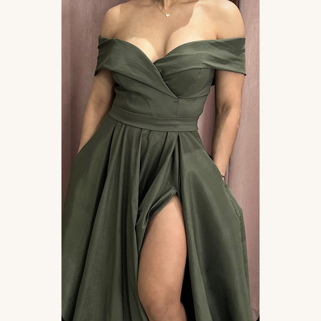 Vestido largo princesa hombro caído off shoulders con bolsillos