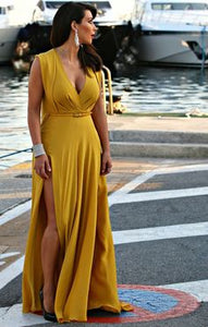 Vestido Princesa, Escote V, Tirantes, Abierta en pierna/ Graduación/ Noche / Evening V neck satin dress